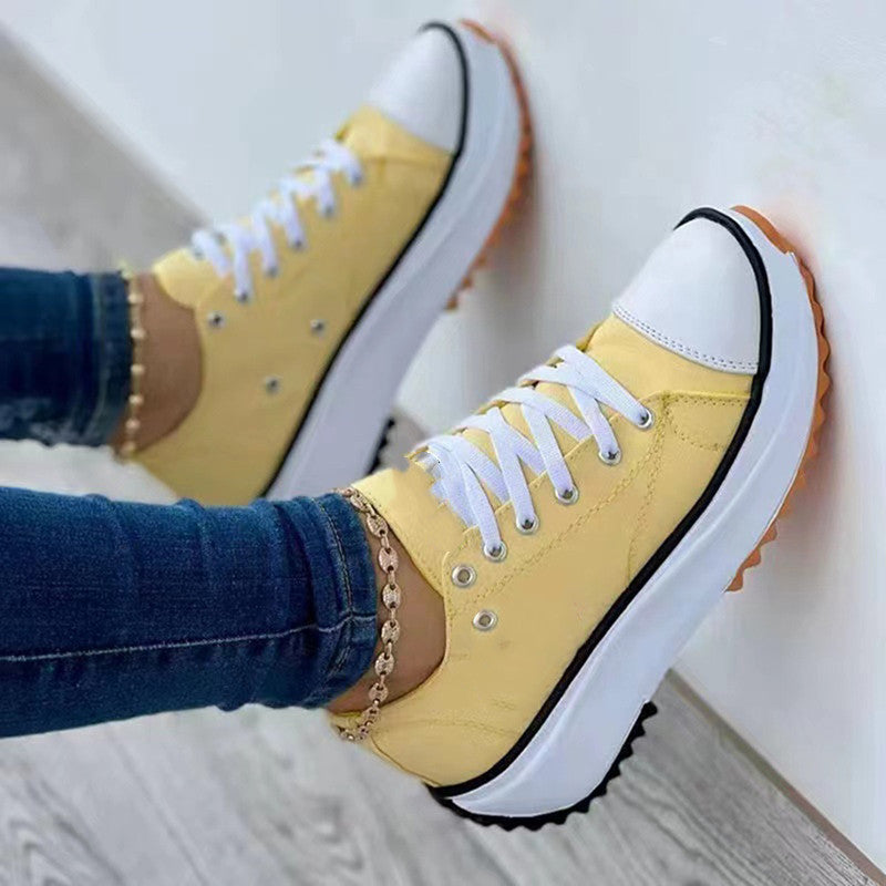 Women's platform canvas sneakers with profiled rubber outsole and reinforced toe cap Mune Fashion