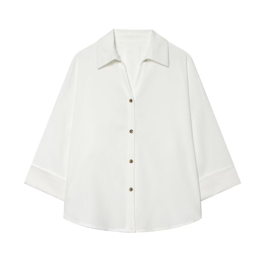 Women's Oversized Shirt Blouse with Boxy Cut, Three-Quarter Sleeves and Horn Button Placket Mune Fashion
