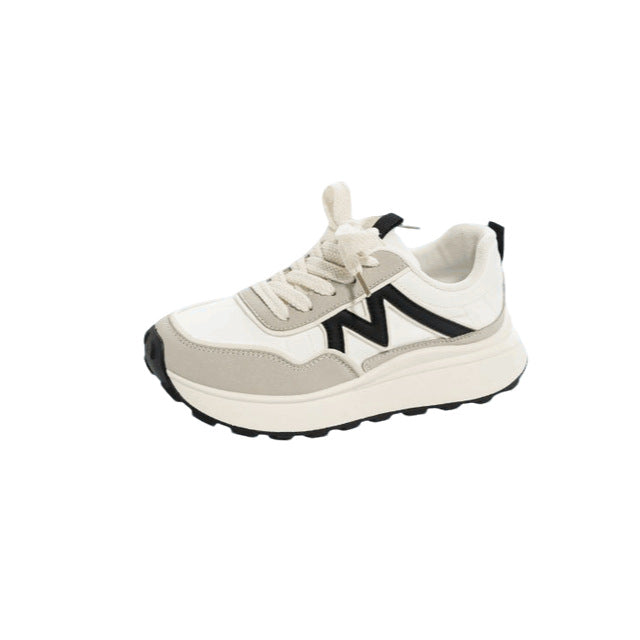 Women's platform sneaker with contrasting V design, thick tread sole and padded comfort collar Mune Fashion