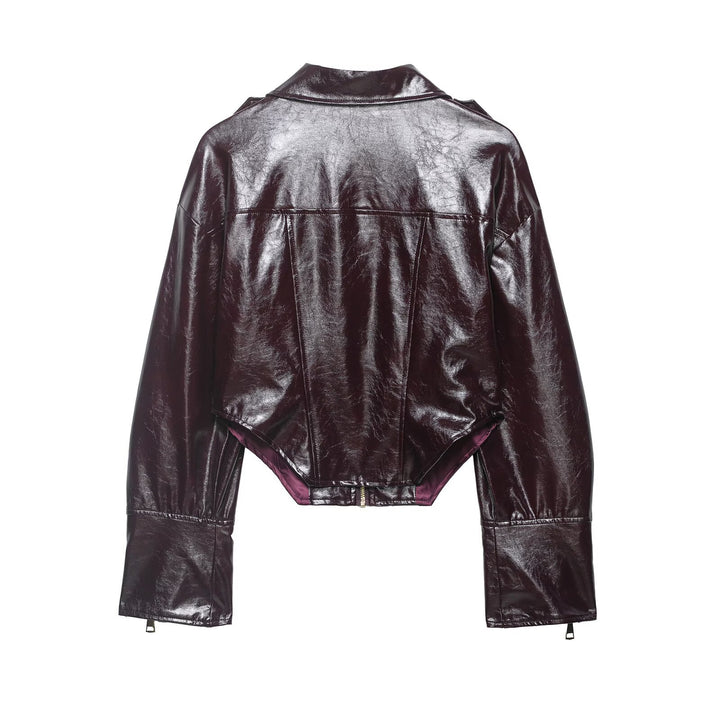 Women's short shiny biker jacket in leather look with emphasized shoulder area Mune Fashion
