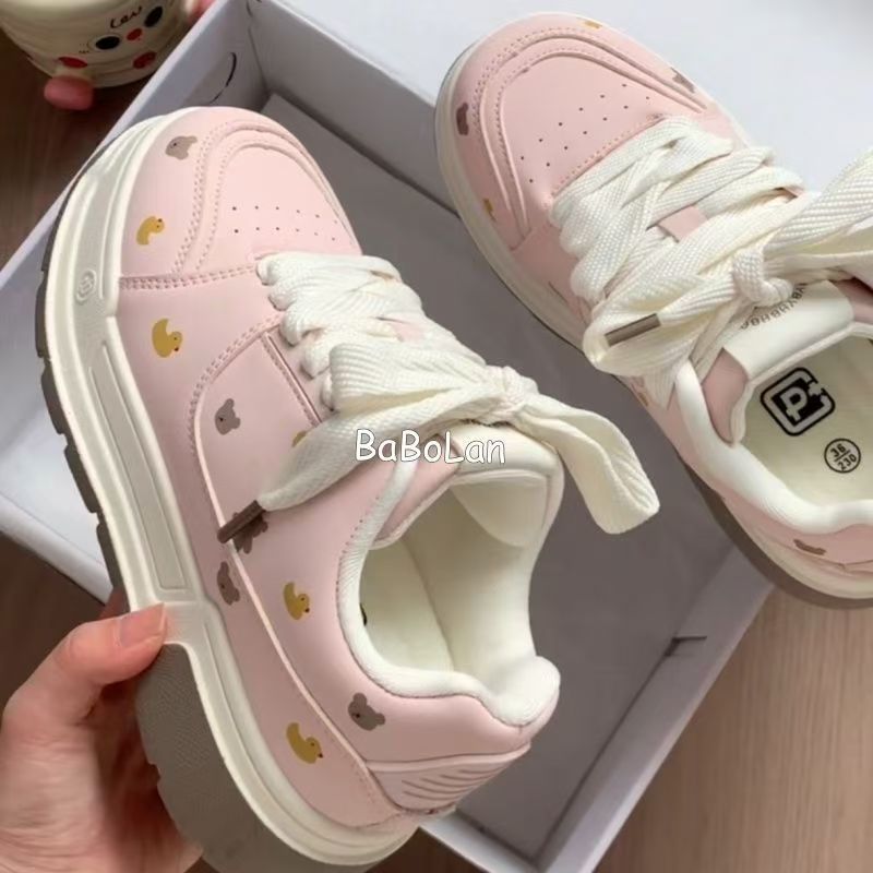 Women's sneakers with animal motifs and comfortable cushioning Mune Fashion