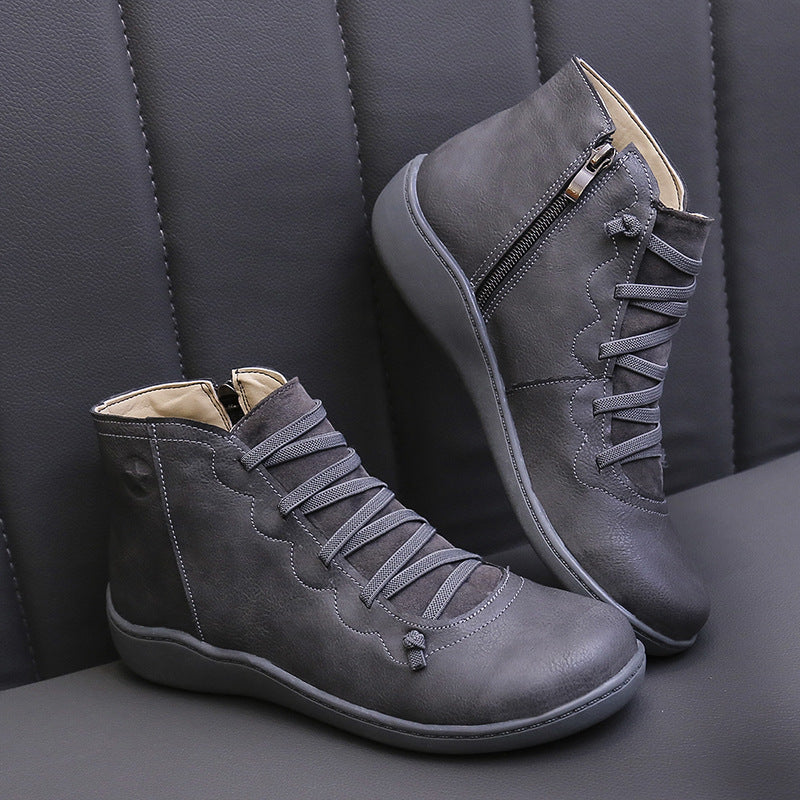 Men's high-cut leather sneaker with elastic lacing and ergonomic rubber sole Mune Fashion