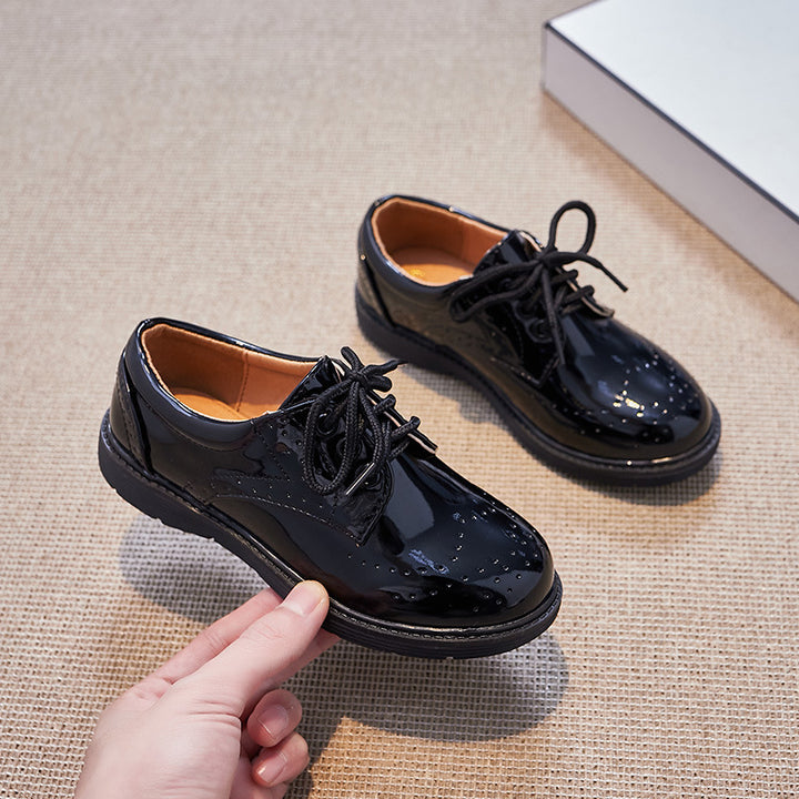 Women's Classic Patent Leather Shoes with Perforated Details Mune Fashion
