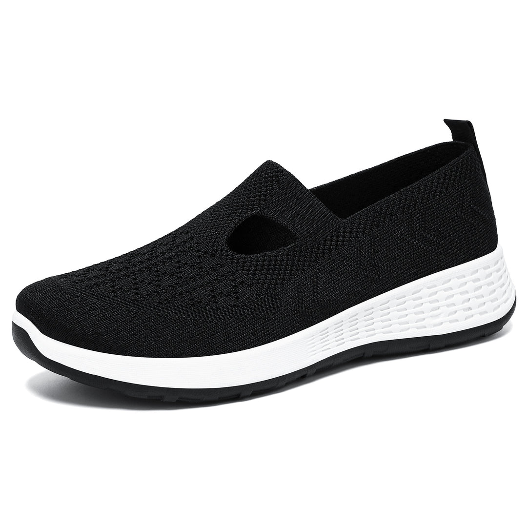 Women's knitted Slip-On comfort sneaker with V-Cut, elastic entry and cushioning honeycomb midsole Mune Fashion