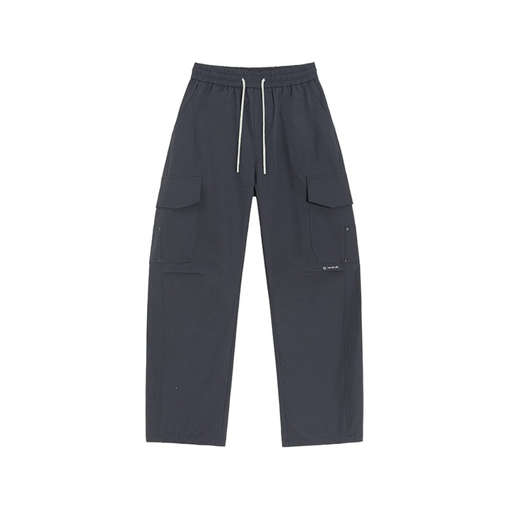 Men's cargo casual pants with elastic waistband, drawstring & patch flap pockets Mune Fashion