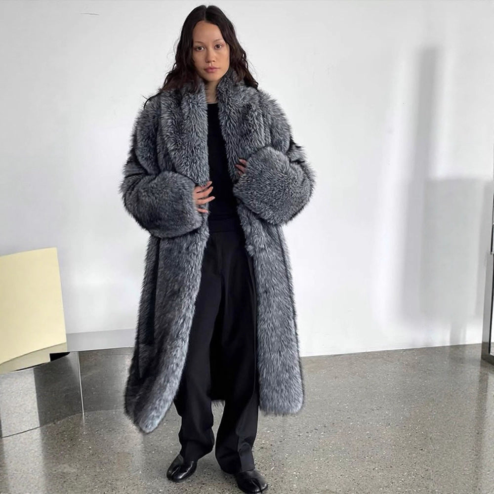 Women Oversize longer Faux Fur Coat with voluminous sleeves Mune Fashion