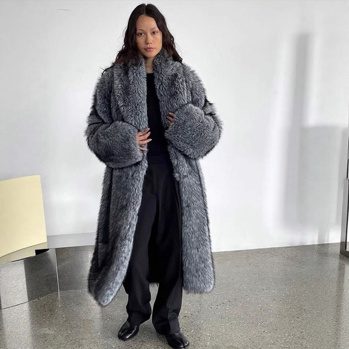 Women Oversize longer Faux Fur Coat with voluminous sleeves Mune Fashion