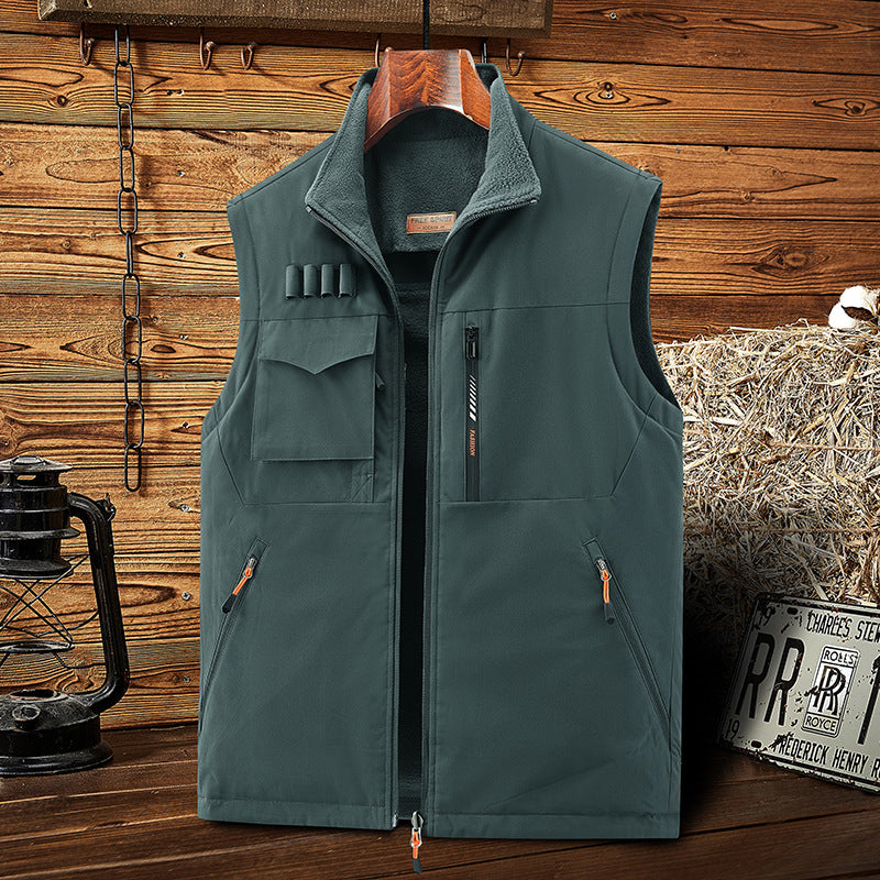 Men's Sleeveless Softshell Outdoor Vest with Fleece Lining, High Stand Collar and Multifunctional Pockets Mune Fashion