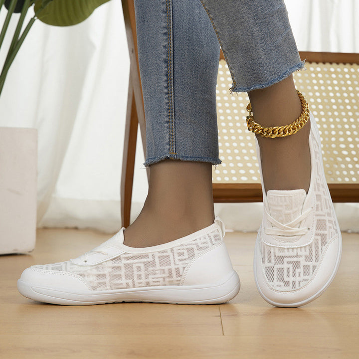 Women's lightweight breathable slip-on sneakers with mesh insert Mune Fashion
