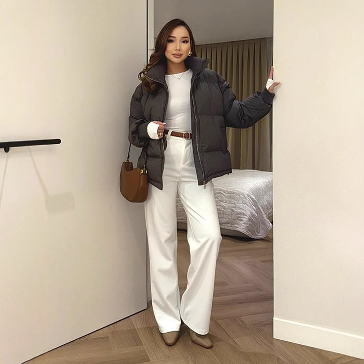 Women Short Tailored Puffer Jacket with Ribbed Cuffs and High Stand-Up Collar Mune Fashion