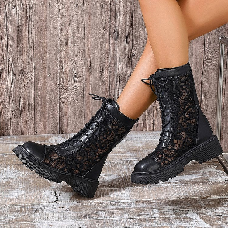 Women's lace-up boots with lace inserts, robust profile sole and leather look Mune Fashion