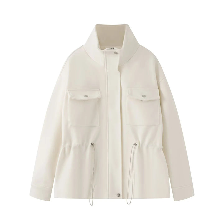 Women's fitted parka jacket with high stand-up collar, drawstring waist and applied flap pockets Mune Fashion