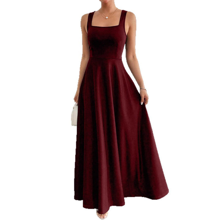 Elegant women's maxi dress with soft cut & square neckline | Mune Fashion