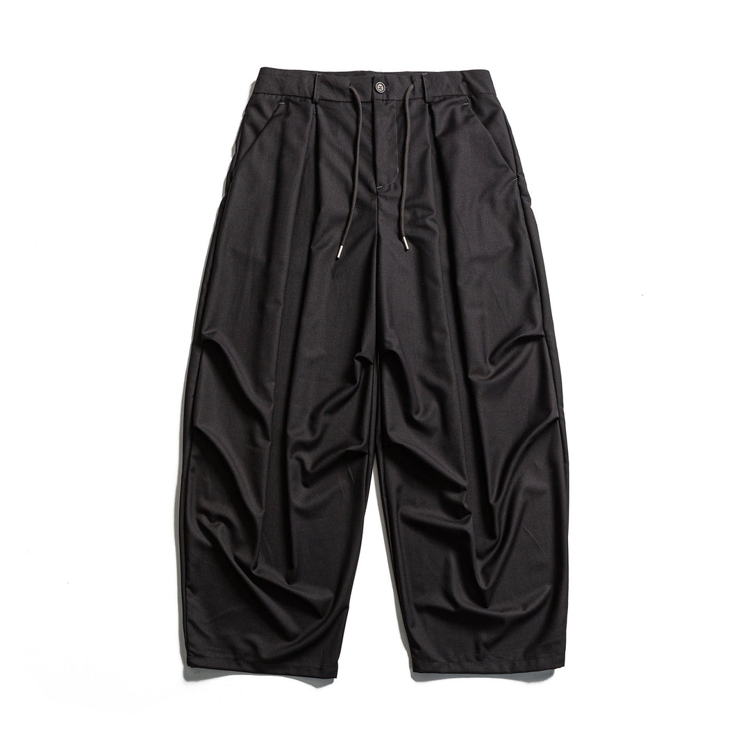 Men's cropped pants with pleats, drawstring and subtle waistband extension Mune Fashion
