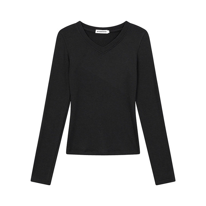 Women's long sleeve shirt with V-neck and fitted slim-fit style
