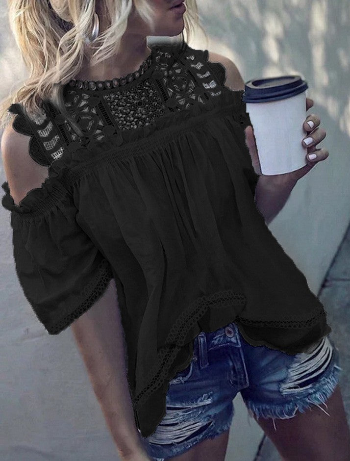 Ladies airy blouse with crochet collar, cut-out shoulders and flared hem Mune Fashion