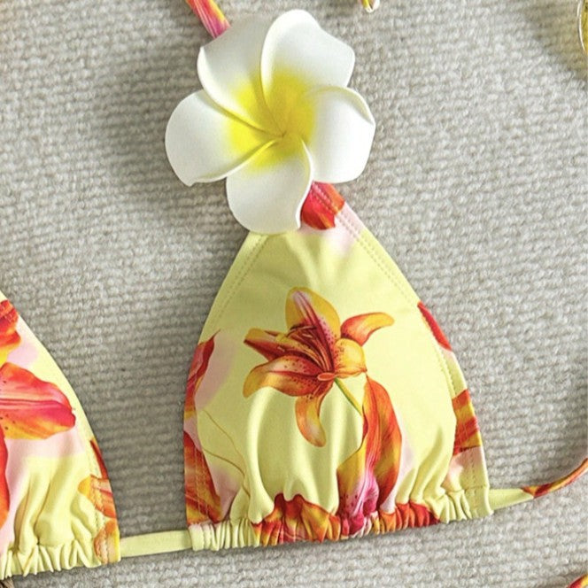Women's triangle bikini set with floral accents Mune Fashion