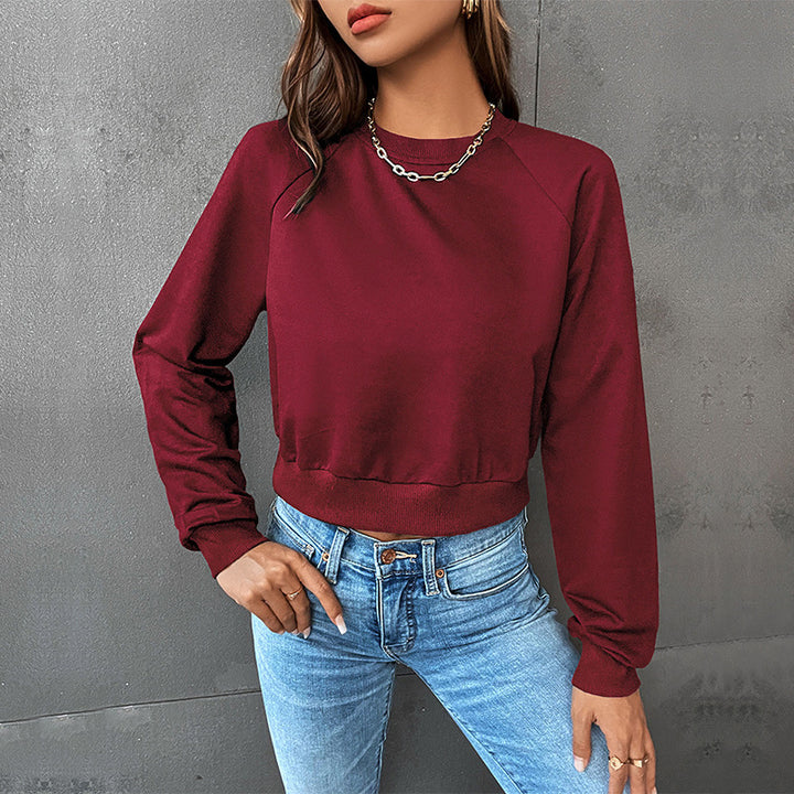 Women's Cropped Sweatshirt made of cotton blend with raglan sleeves Mune Fashion