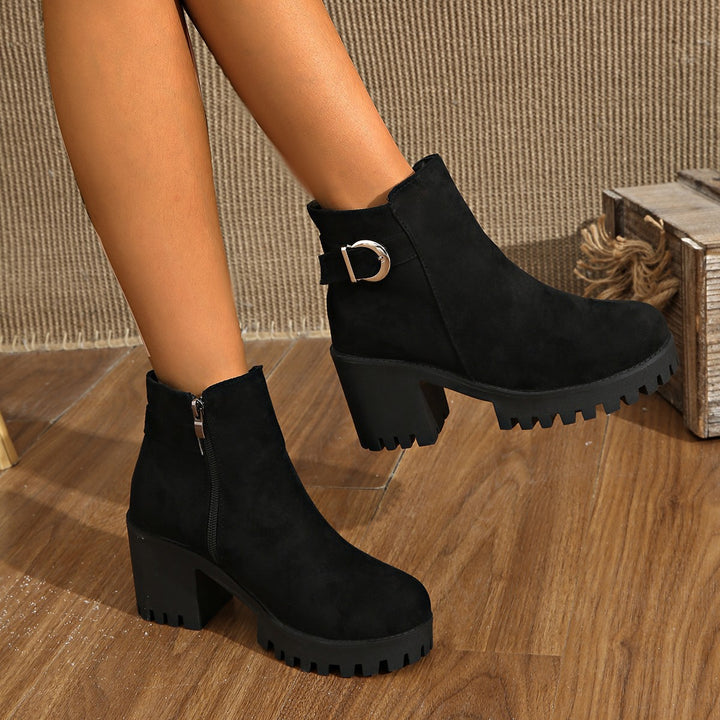 Women Fashionable Kick-High Ankle Boots Mune Fashion