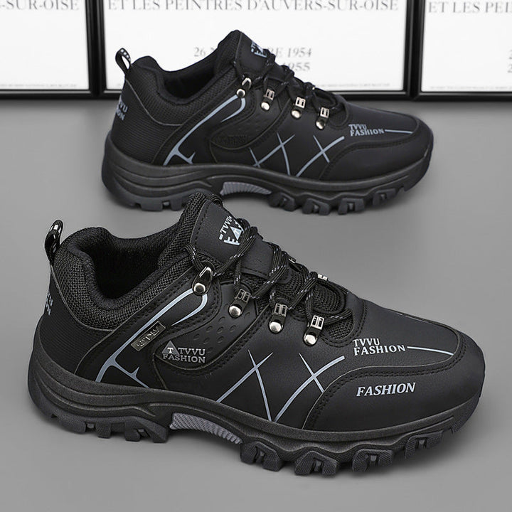 Women's outdoor sneakers with durable sole profile and breathable upper material Mune Fashion