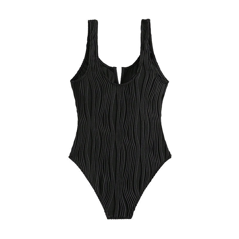 Women's High-Cut Swimsuit with Textured Design Mune Fashion