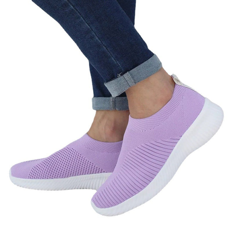 Women's knit slip-on leisure shoe with elastic shaft, lightweight cushioning, and slip-resistant outsole Mune Fashion