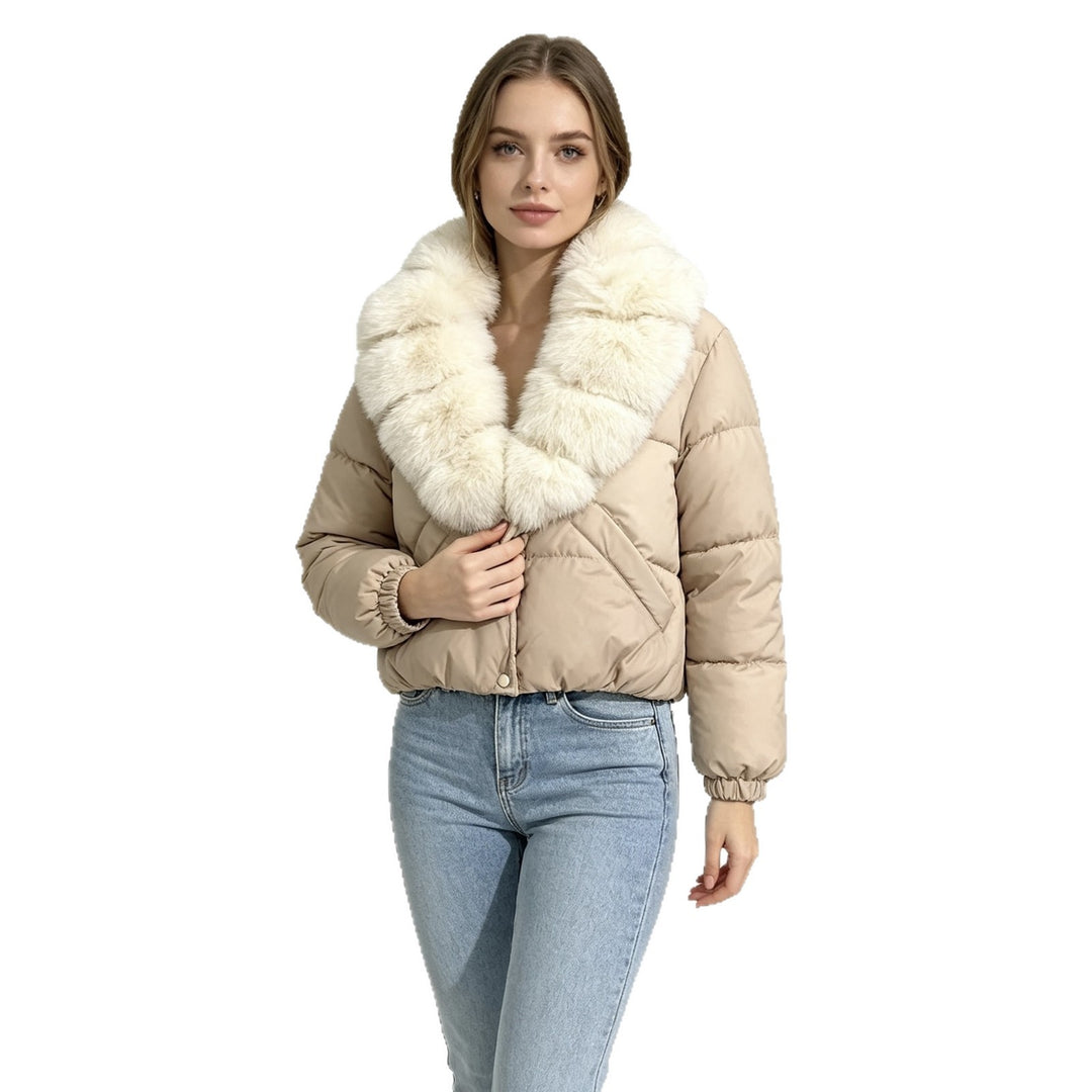 Women's cropped padded jacket with extra voluminous faux fur shawl collar and elastic cuffs Mune Fashion