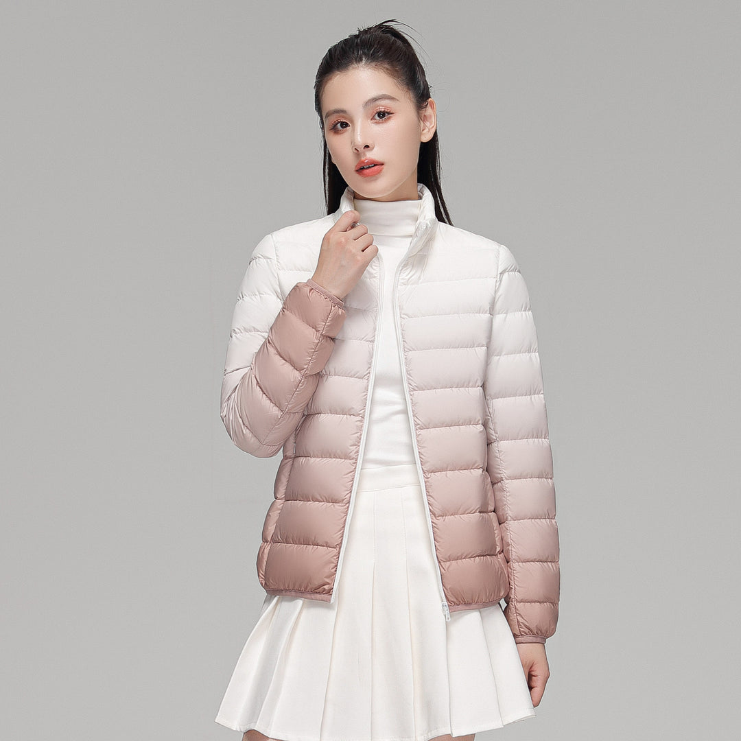 Women's Slim-Fit Gradient Padded Jacket with Hood and Windproof Surface Mune Fashion