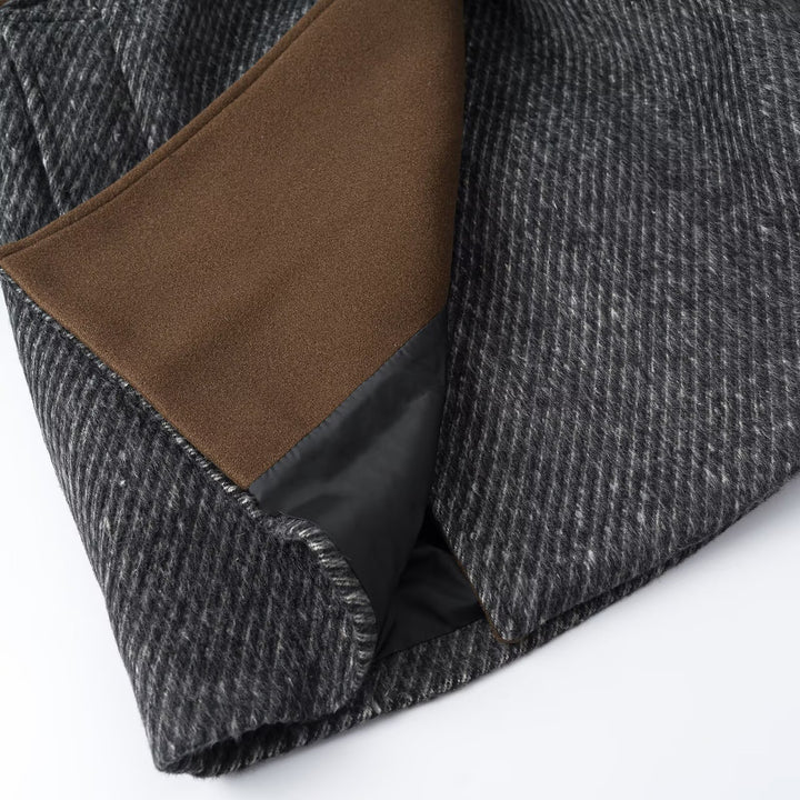 Women's wool blend coat with tie belt and large contrast collar Mune Fashion