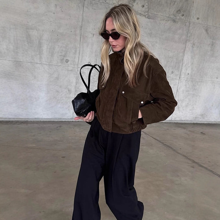 Women's short jacket made of suede leather with patch pockets Mune Fashion