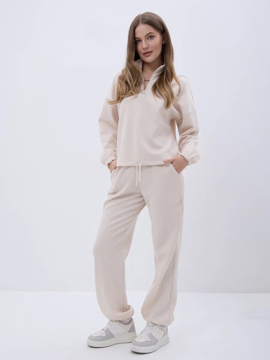 Women soft lounge set with half zipper, drawstring pants, and elastic cuffs Mune Fashion