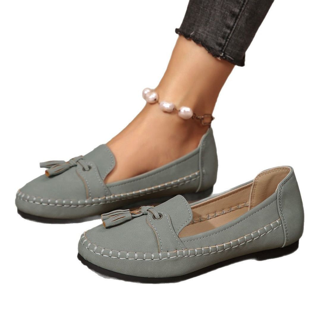 Women’s classic moccasin slippers with tassels and soft comfort insole Mune Fashion