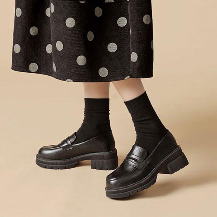 Ladies Elegant and Comfortable Loafers made of High-Quality Leather Mune Fashion
