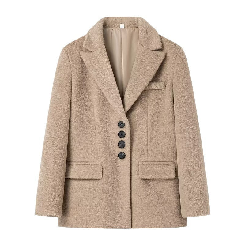 Ladies short blazer with textured faux fur look and lapel collar Mune Fashion