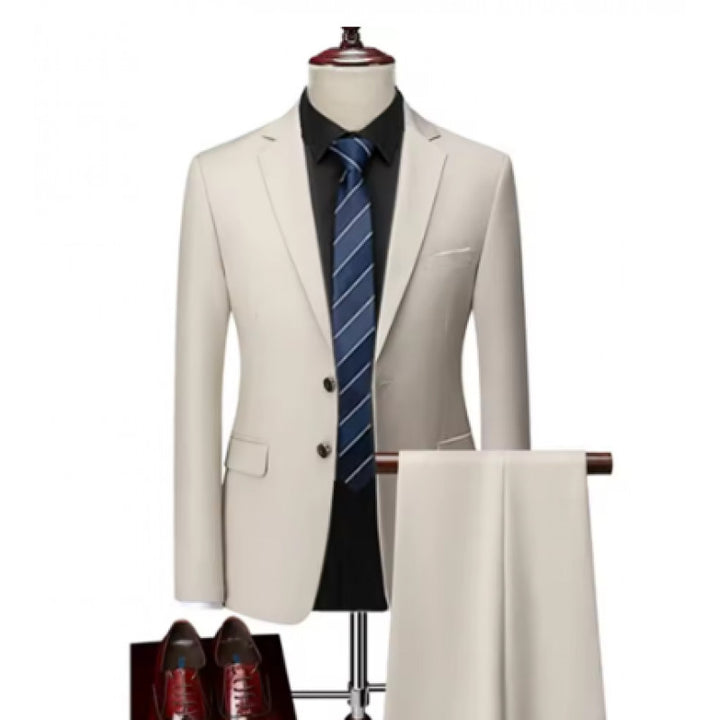 Men's Tailored Two-Piece Suit with Slim Lapel and One-Button Closure Mune Fashion