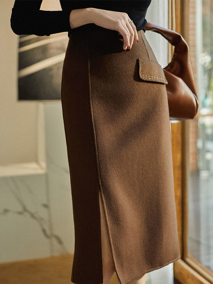 Ladies Elegant Pencil Skirt with High Split and Tailored Cut Mune Fashion