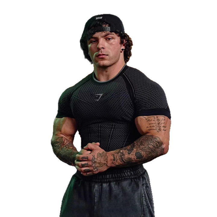 Men's muscle-shaping functional shirt with 3D structure and targeted compression zones Mune Fashion