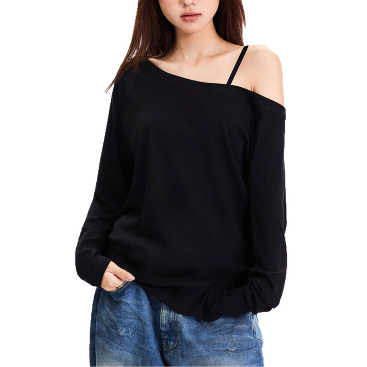 Women's asymmetric off-shoulder long-sleeve shirt made of cotton stretch with a casual oversized cut Mune Fashion
