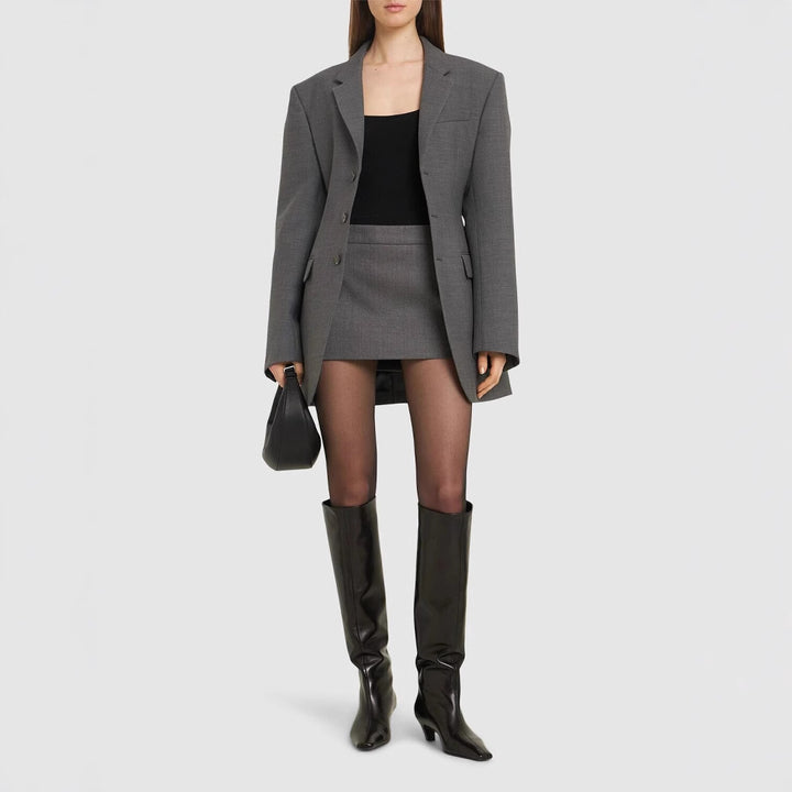Ladies Oversize Blazer with long silhouette and distinctive shoulder section Mune Fashion