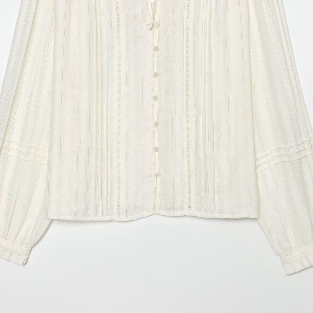 Women's Pleated Chiffon Blouse with Ruffled Collar and Tie Band Mune Fashion