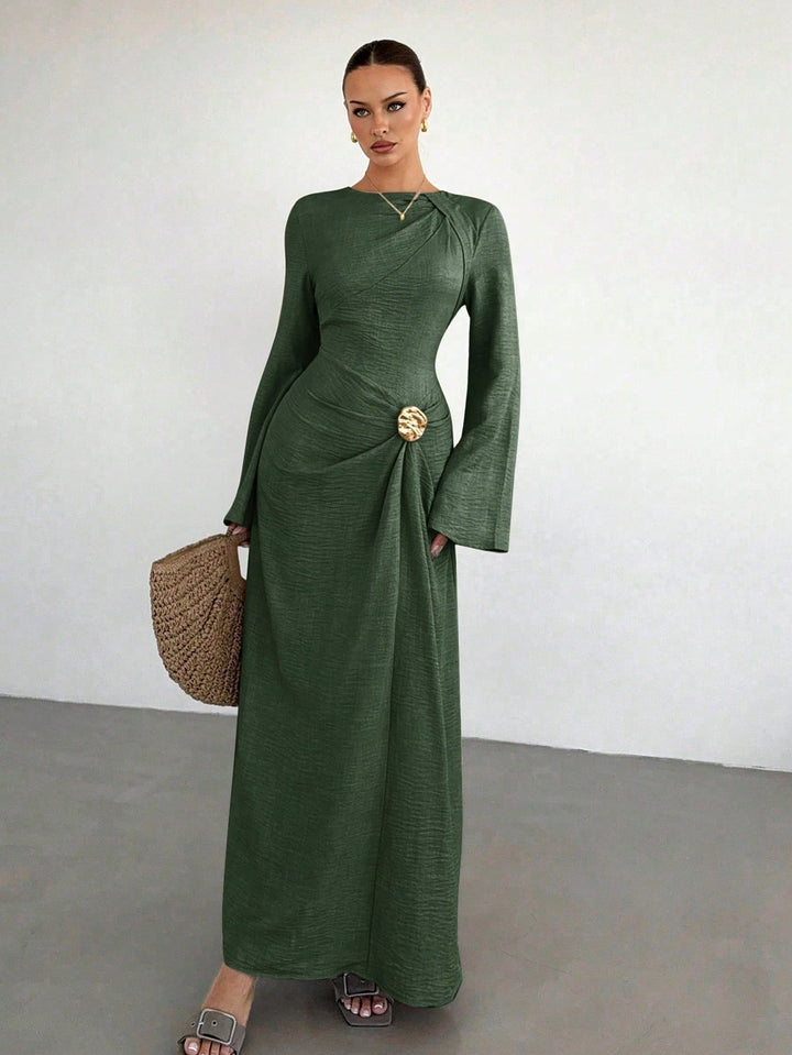 Ladies max dress with draping, decorative brooch and wide trumpet sleeves Mune Fashion