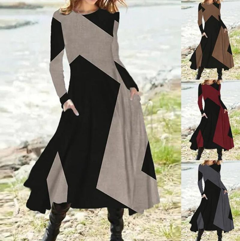 Ladies nan geometric maxi dress with long sleeves, A-line cut and side pockets Mune Fashion