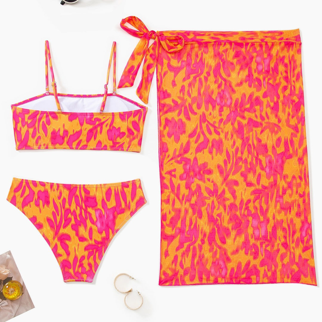 Women's Two-Piece Swimsuit Set with Colorful Floral Pattern Mune Fashion