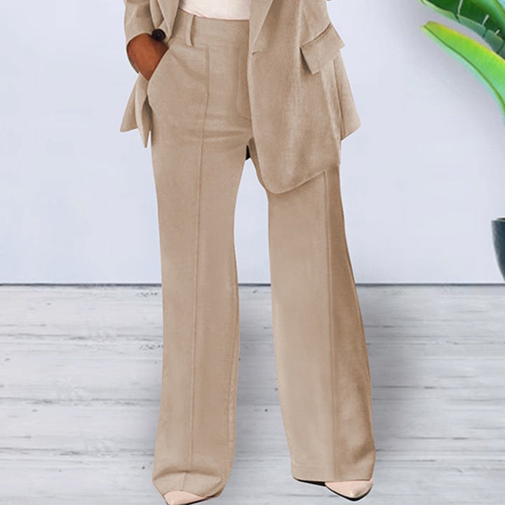 Women’s office-appropriate pantsuit set with wide trousers and tailored blazer Mune Fashion