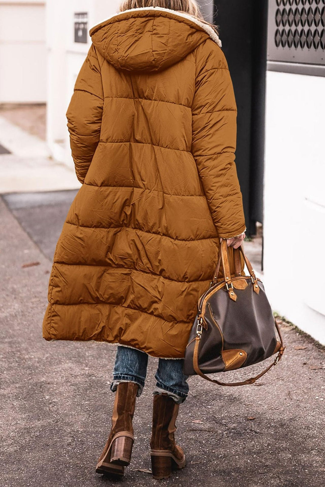 Women's Padded Winter Jacket with Hood and Cozy Inner Lining Mune