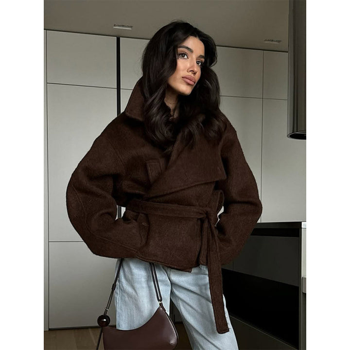 Women's Oversize Short Coat made of Wool Blend with Ties and Stand-Up Collar Mune Fashion