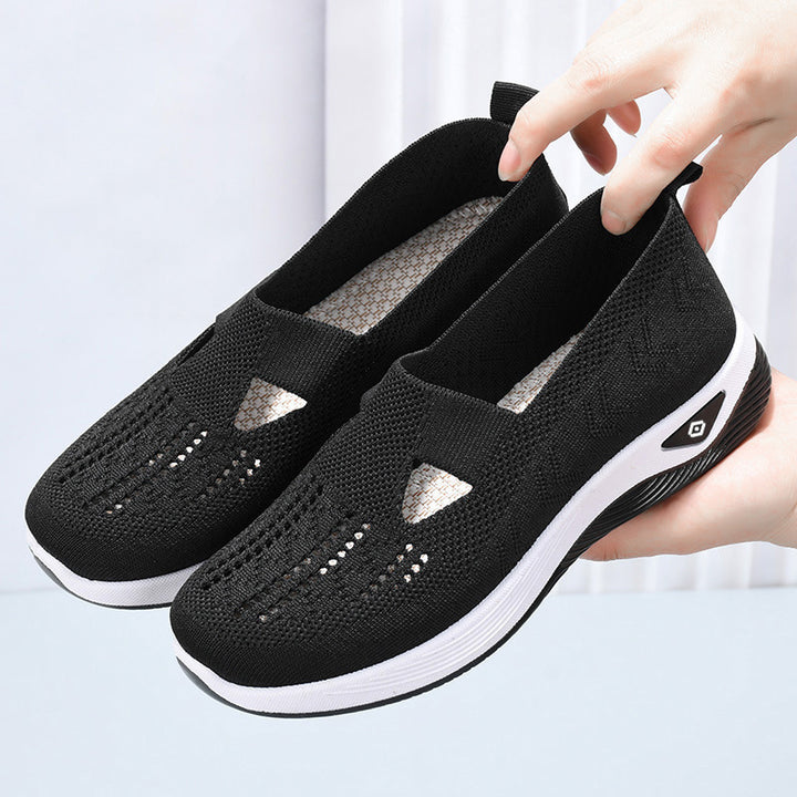 Women's lightweight breathable slip-on sneakers with elastic knit upper and orthopedic comfort sole Mune Fashion