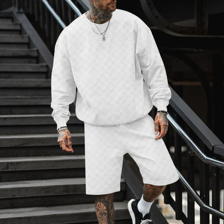 Men's oversized waffle knit lounge set with crew neck sweatshirt and knee-length bermuda shorts Mune Fashion