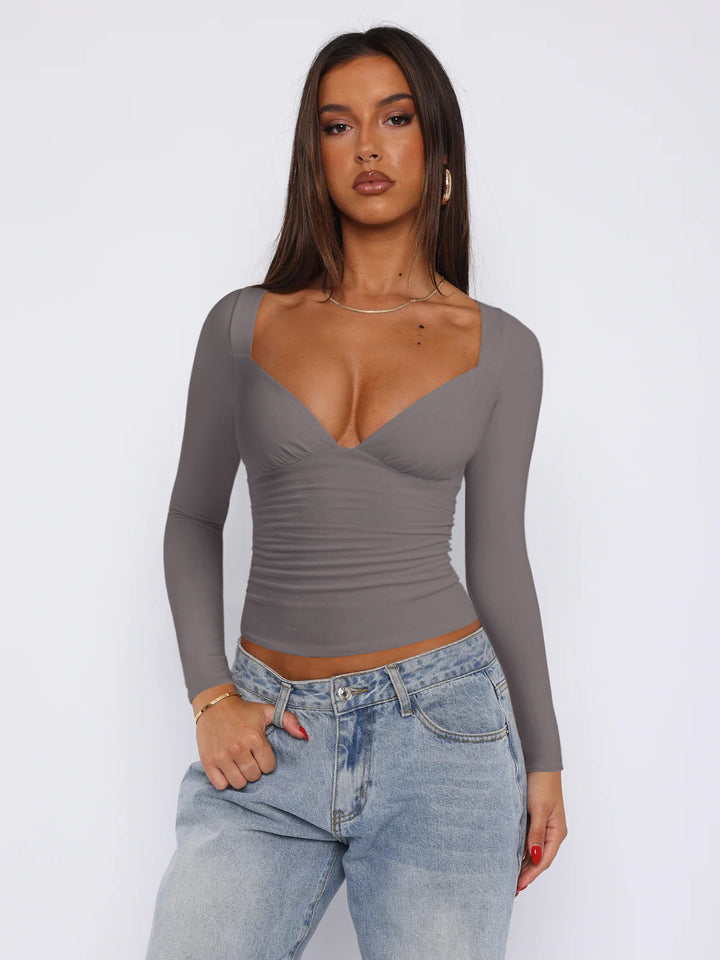 Women Fitted Long-Sleeve Top with V-Neckline and Gathers Mune