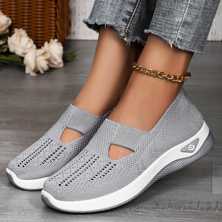 Ladies nan lightweight breathable knitted slip-ons with memory foam and non-slip outsole Mune Fashion